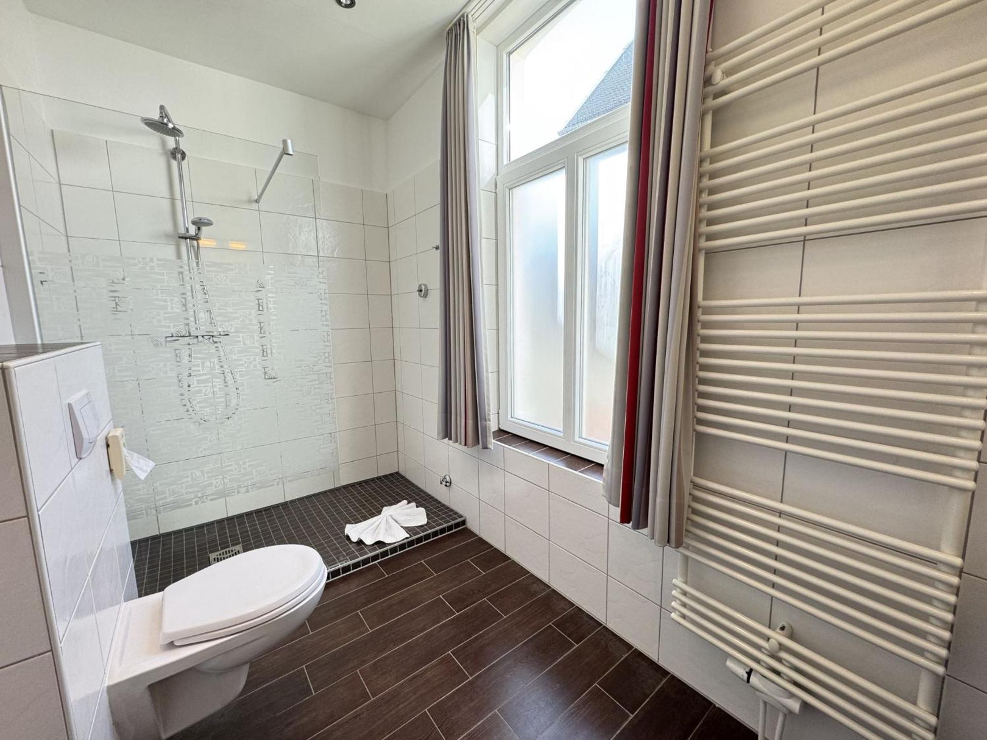 Hotel Weisse Duene Borkum Buitenkant foto